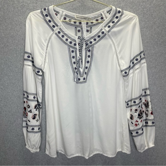 Vintage A&F Y2K Prairie Embroidered Cottagecore Ladder Lace Balloon Sleeve Top - Picture 1 of 7